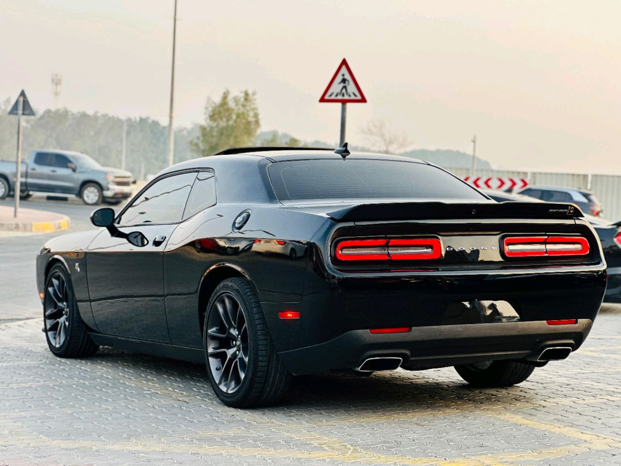 Dodge Challenger - Image 14