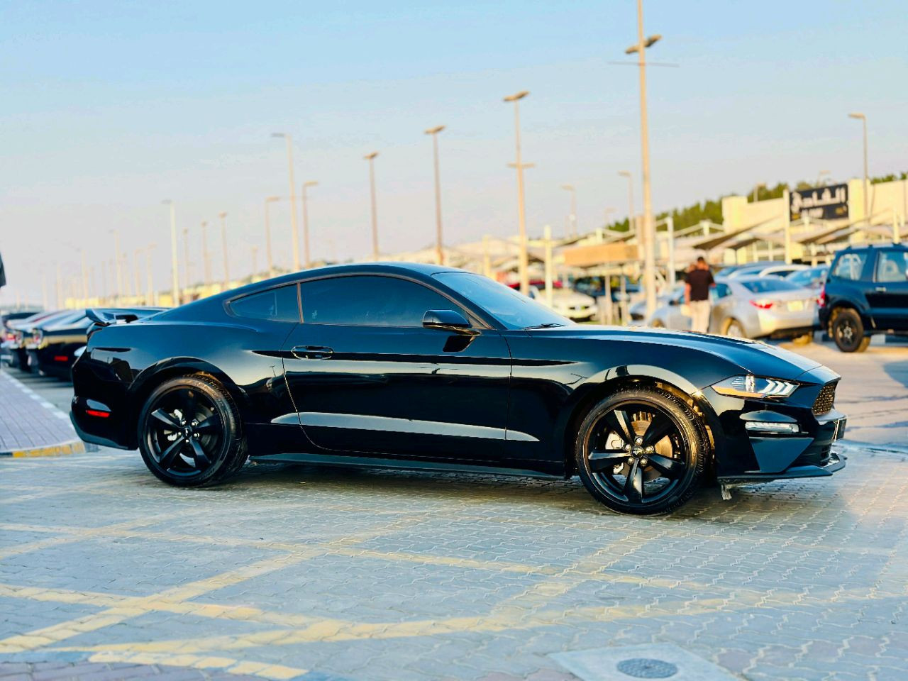 Ford Mustang - Image 5