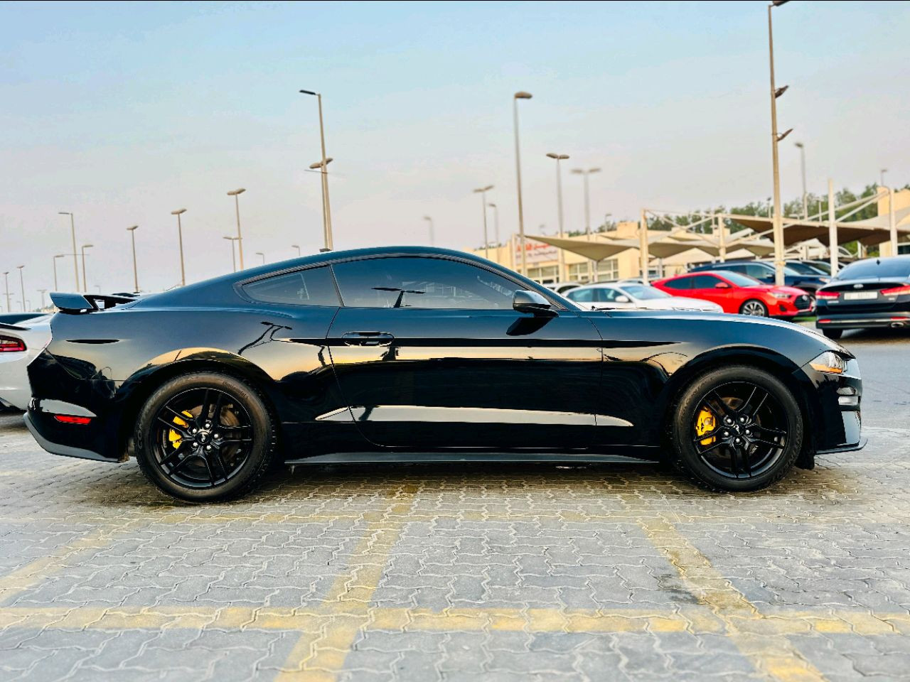 Ford Mustang - Image 5