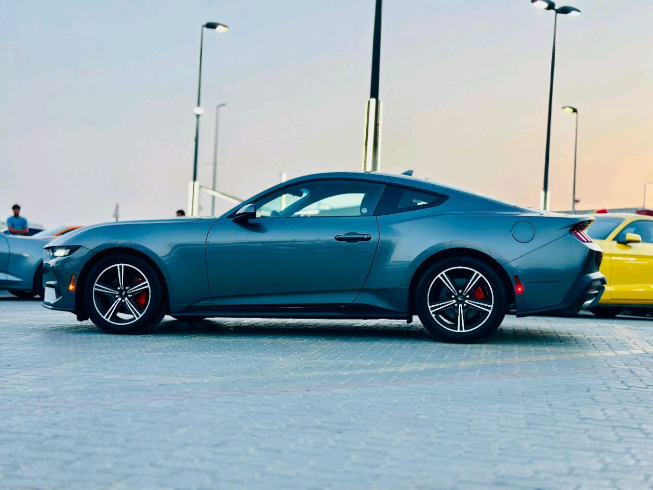 Ford Mustang - Image 13