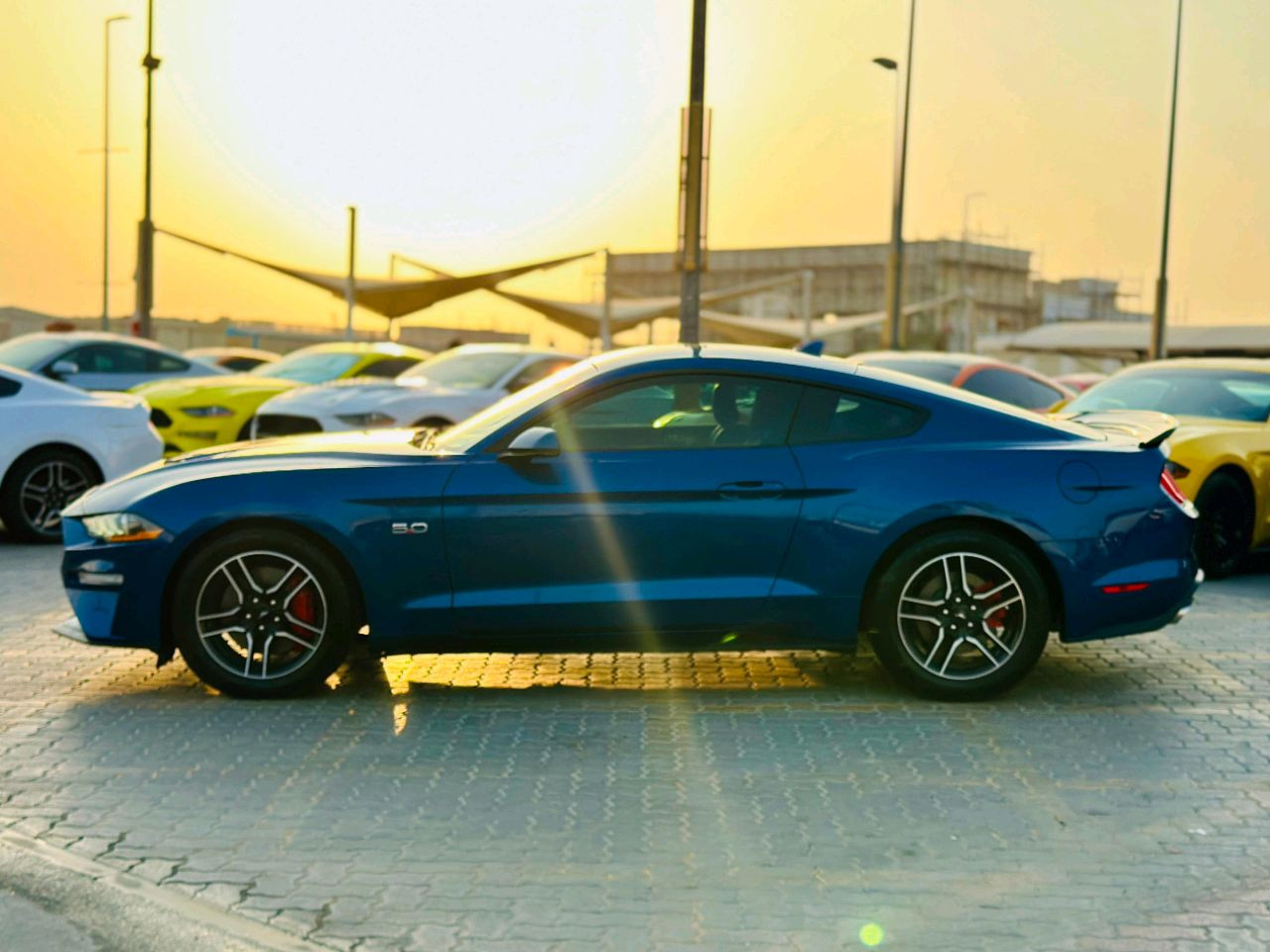 Ford Mustang - Image 4
