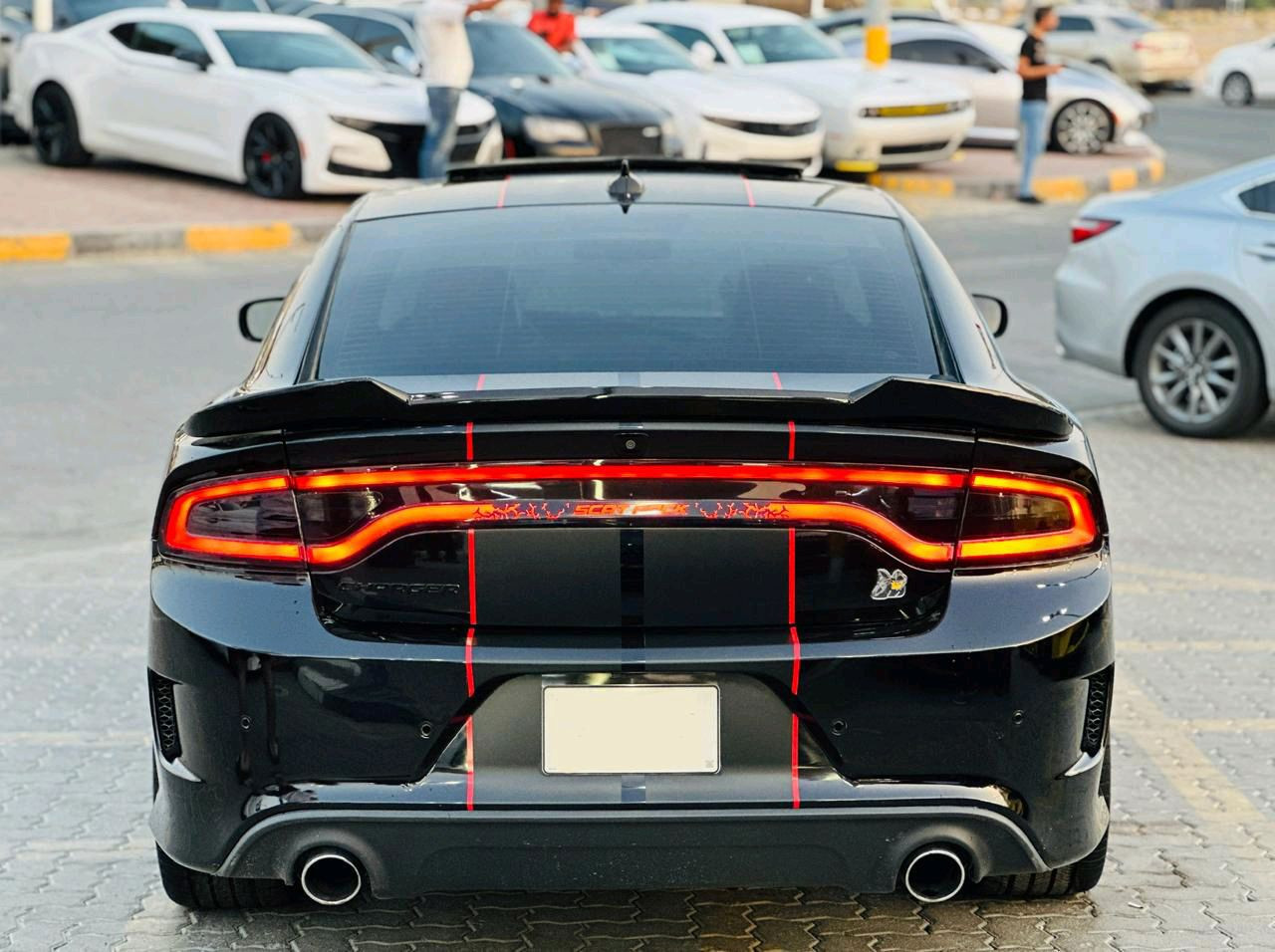 Dodge Charger - Image 9