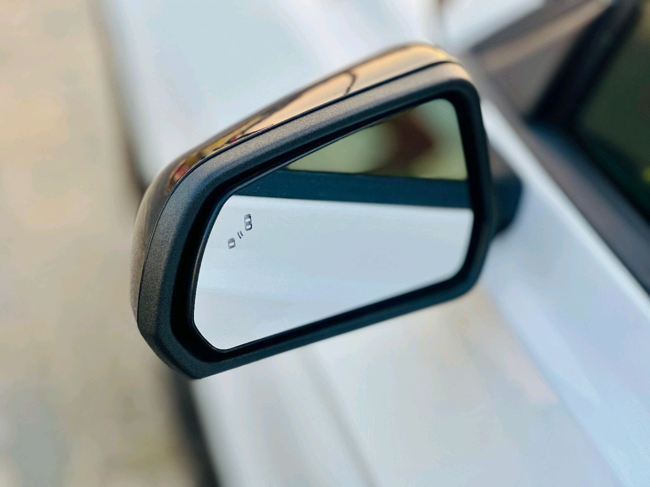 Ford Mustang - Image 3