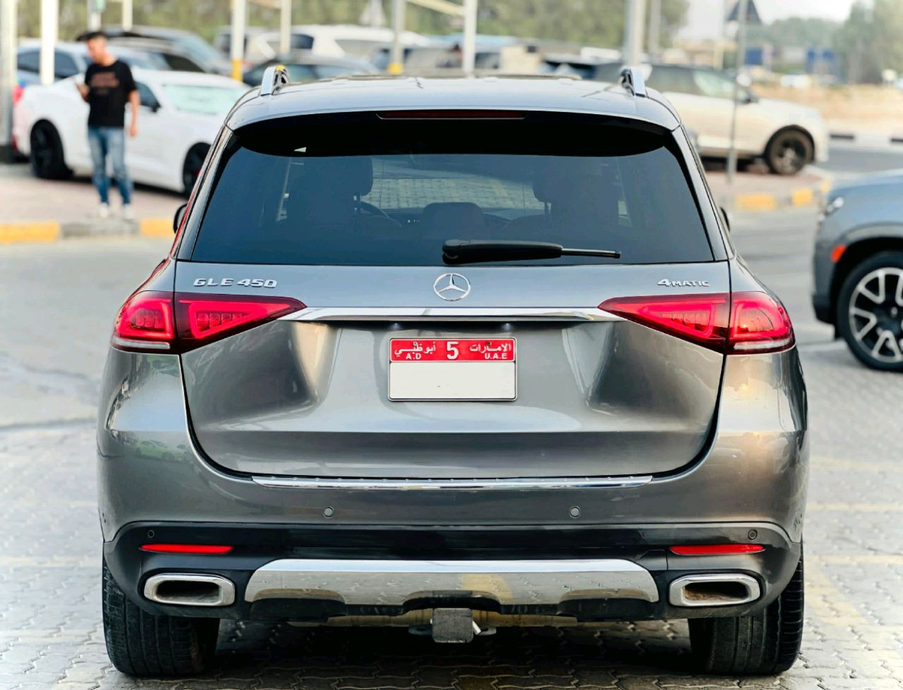 Mercedes Benz GLE SUV - Image 8