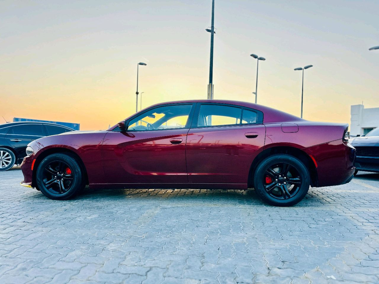 Dodge Charger - Image 9