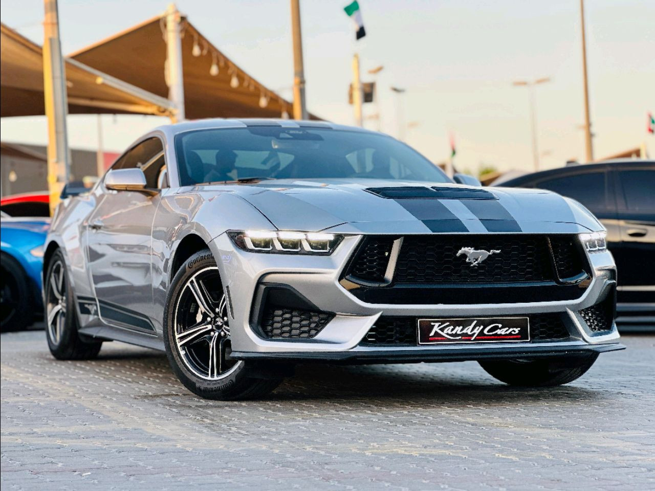 Ford Mustang - Image 4