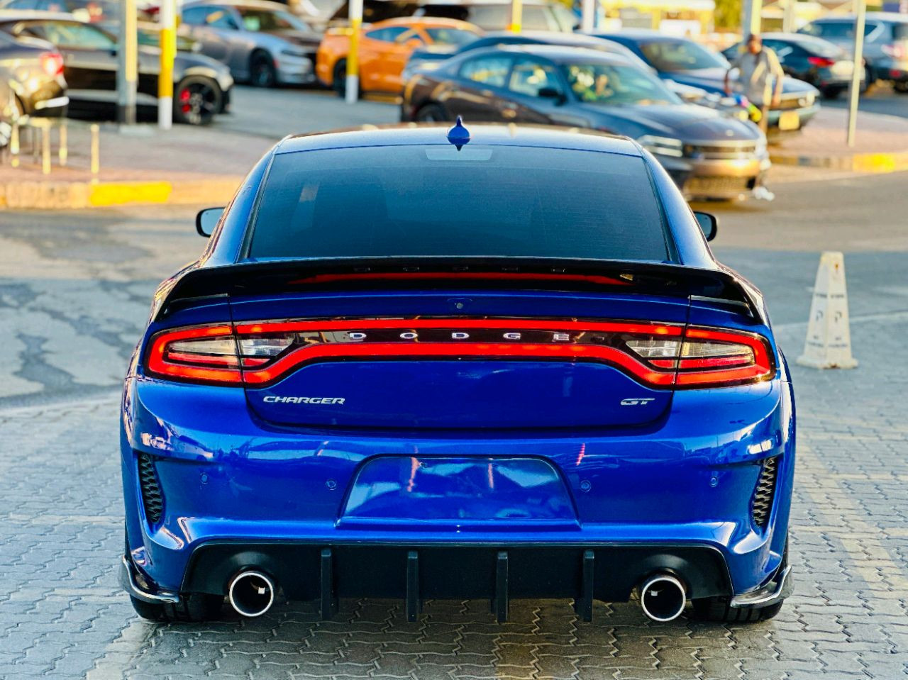 Dodge Charger - Image 7