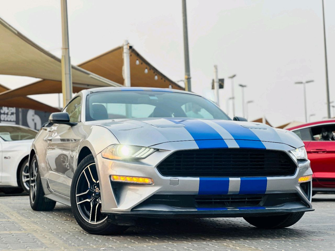 Ford Mustang - Image 4