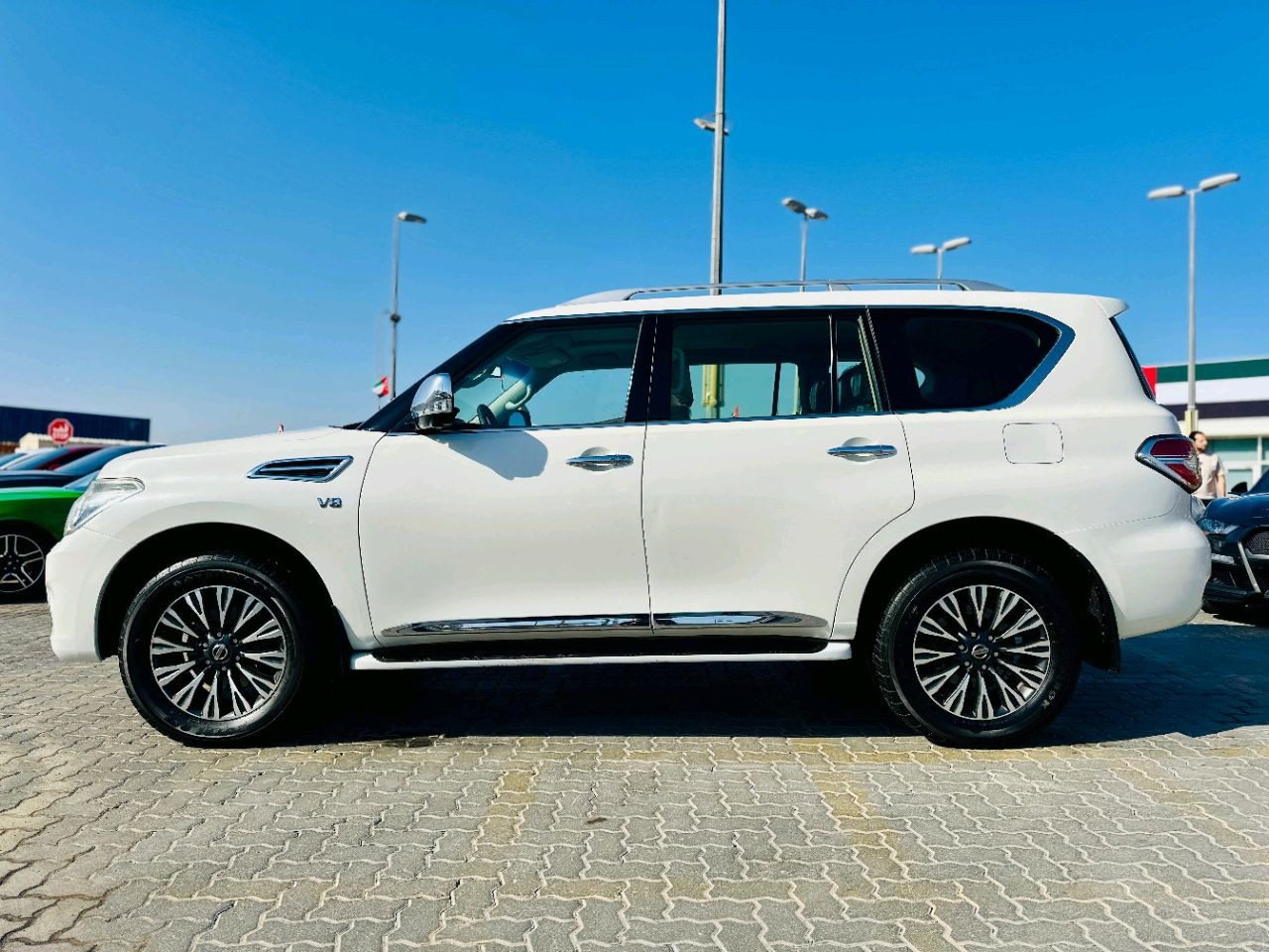 Nissan Patrol - Image 9