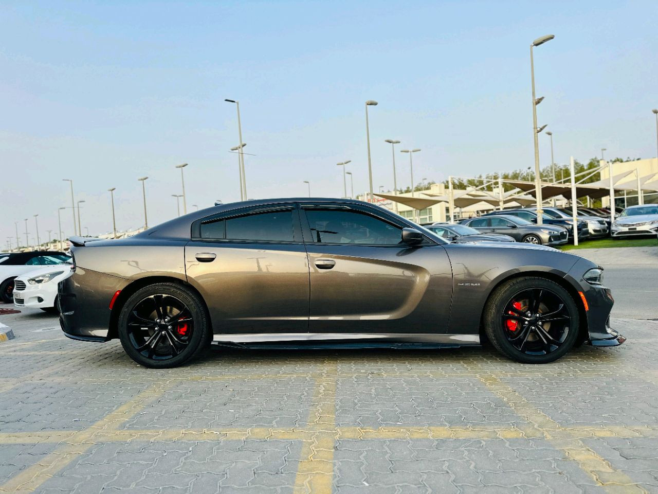 Dodge Charger - Image 4