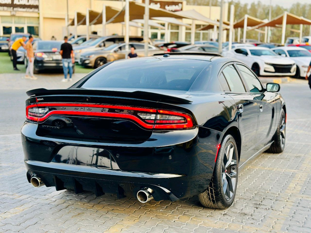 Dodge Charger - Image 6