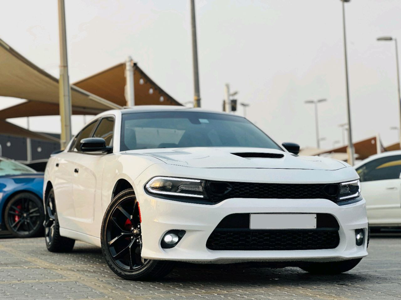 Dodge Charger - Image 4
