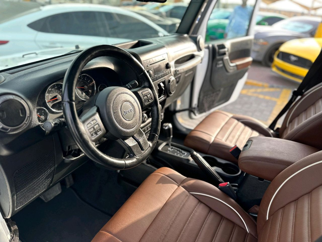 Jeep Wrangler - Image 8