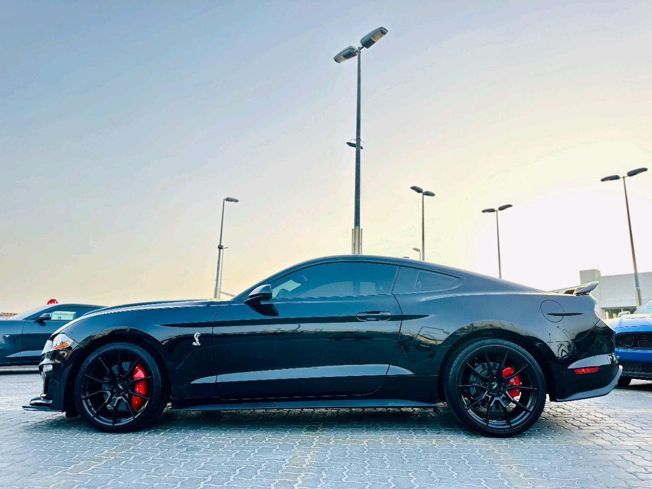 Ford Mustang - Image 9