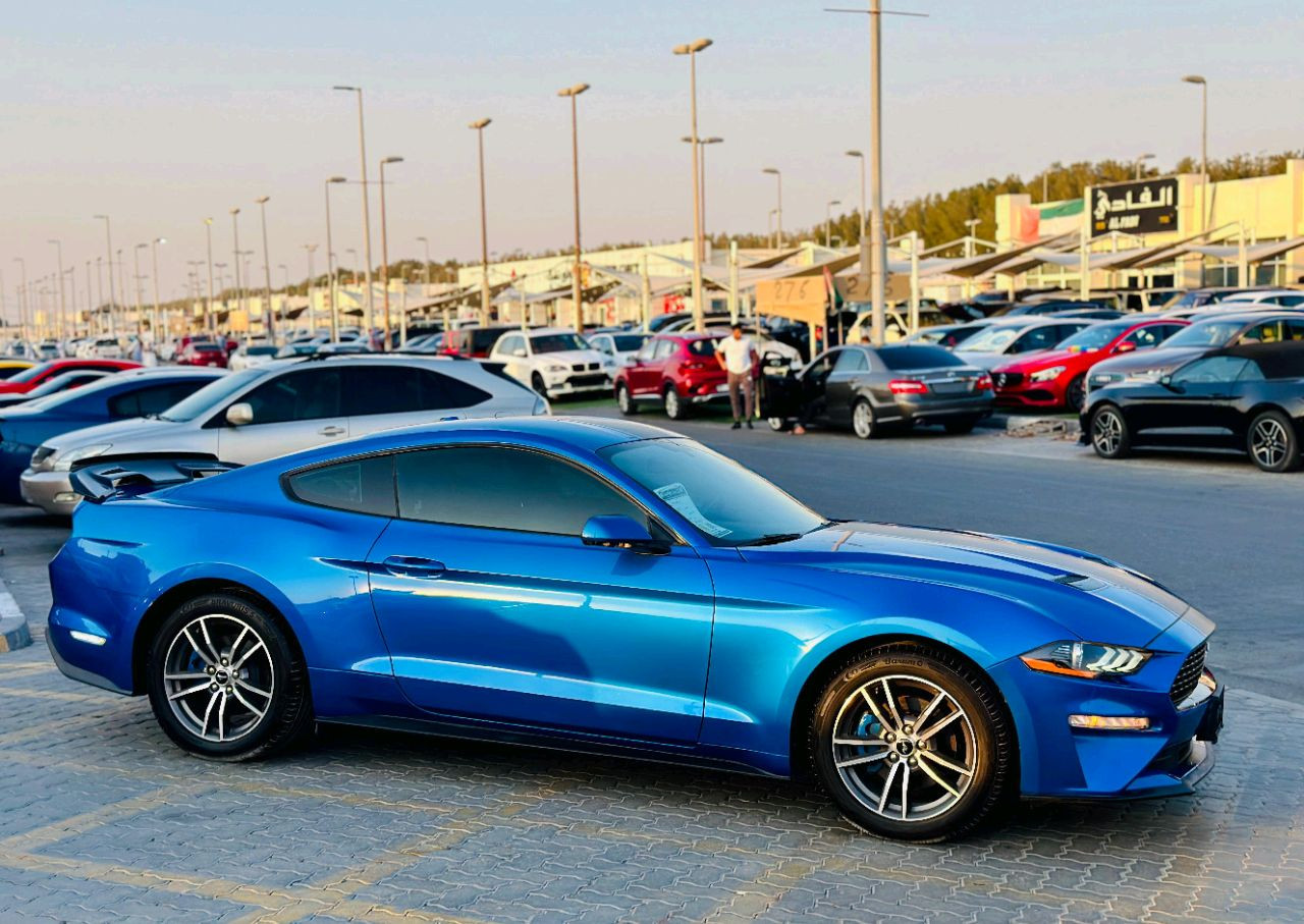 Ford Mustang - Image 5