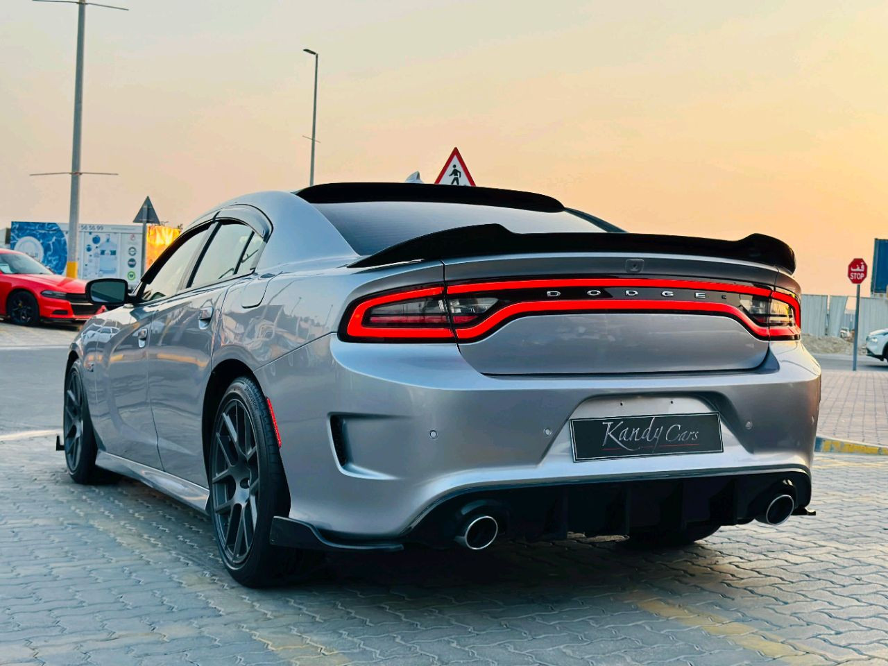 Dodge Charger - Image 8