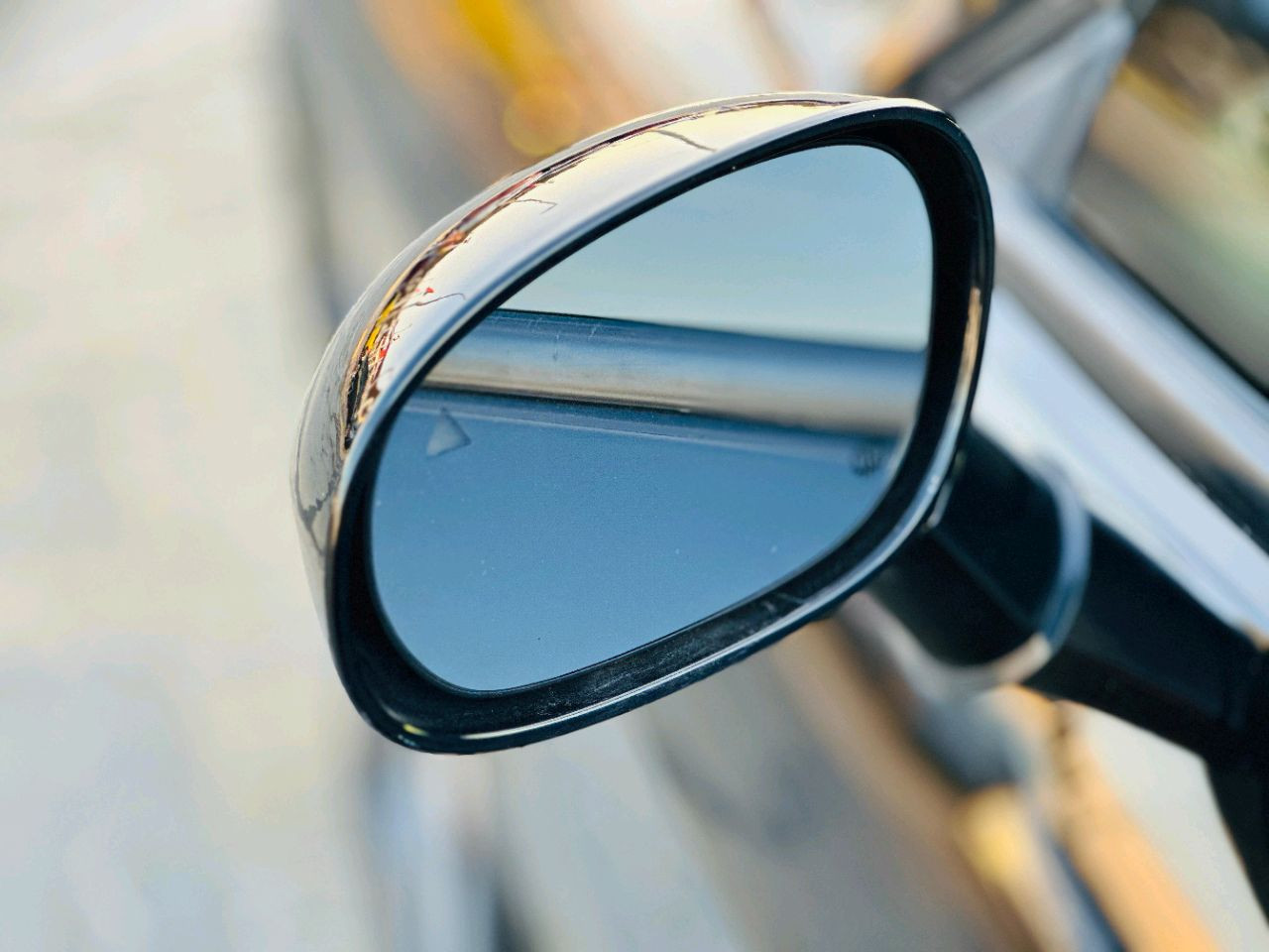 Dodge Challenger - Image 10