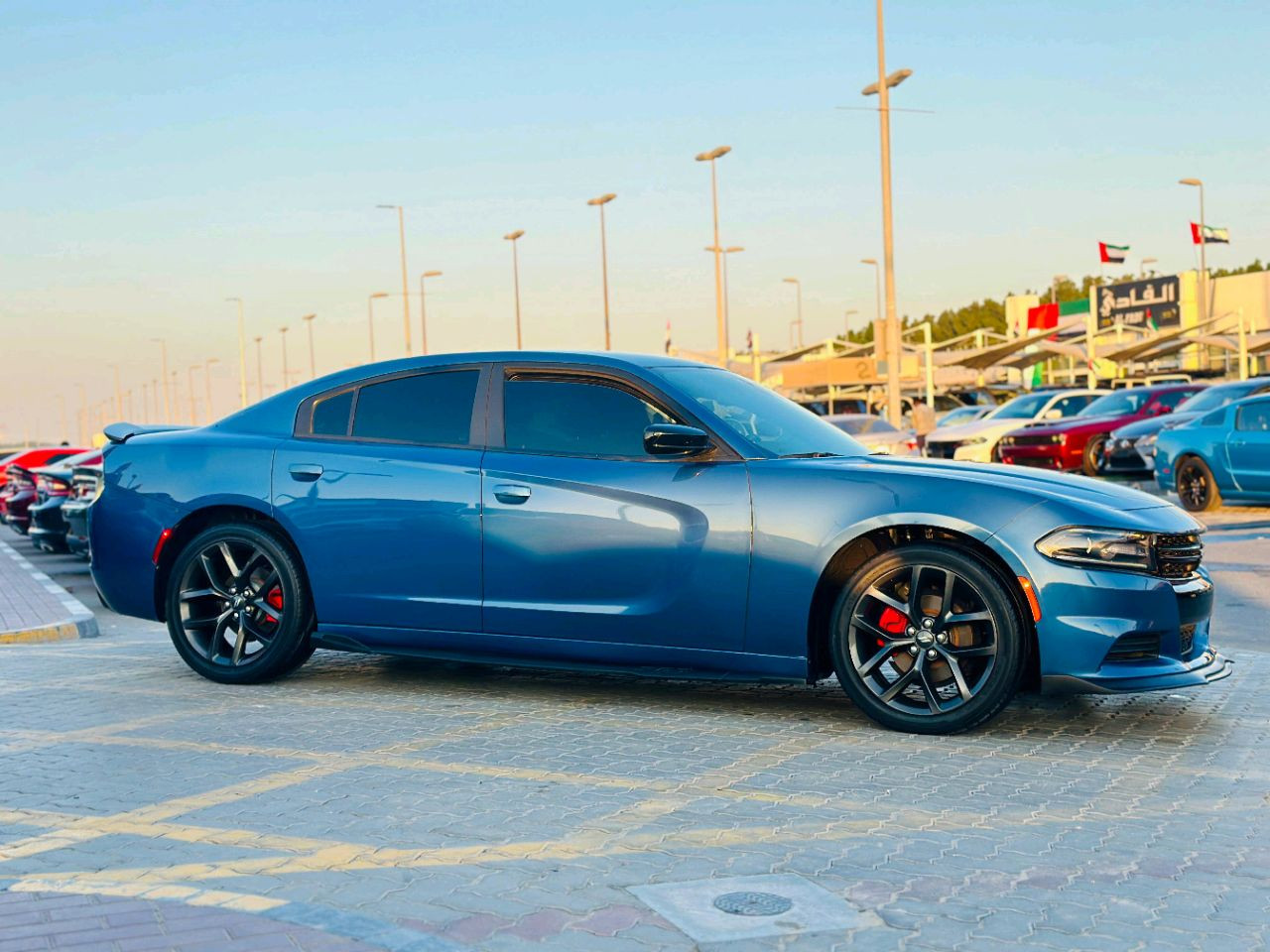 Dodge Charger - Image 4
