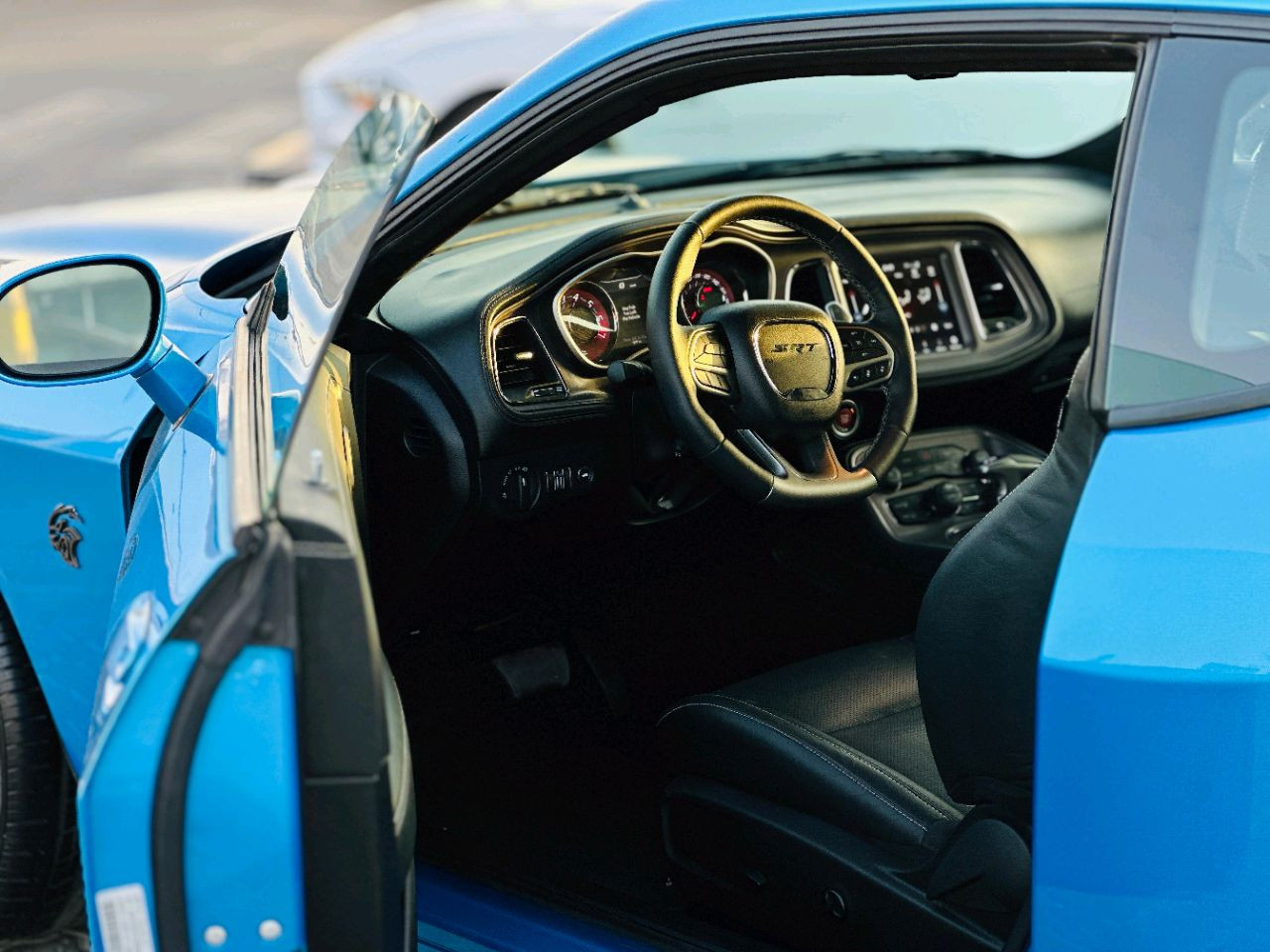 Dodge Challenger - Image 3