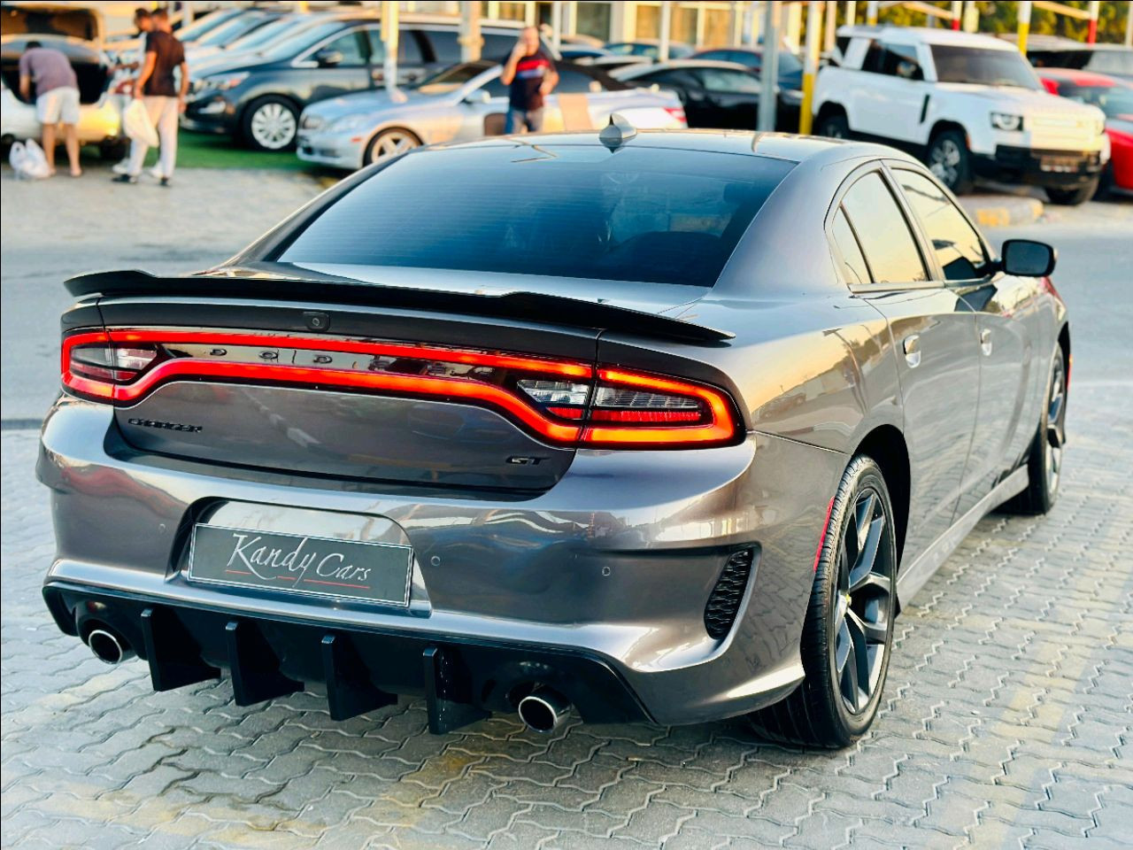 Dodge Charger - Image 10