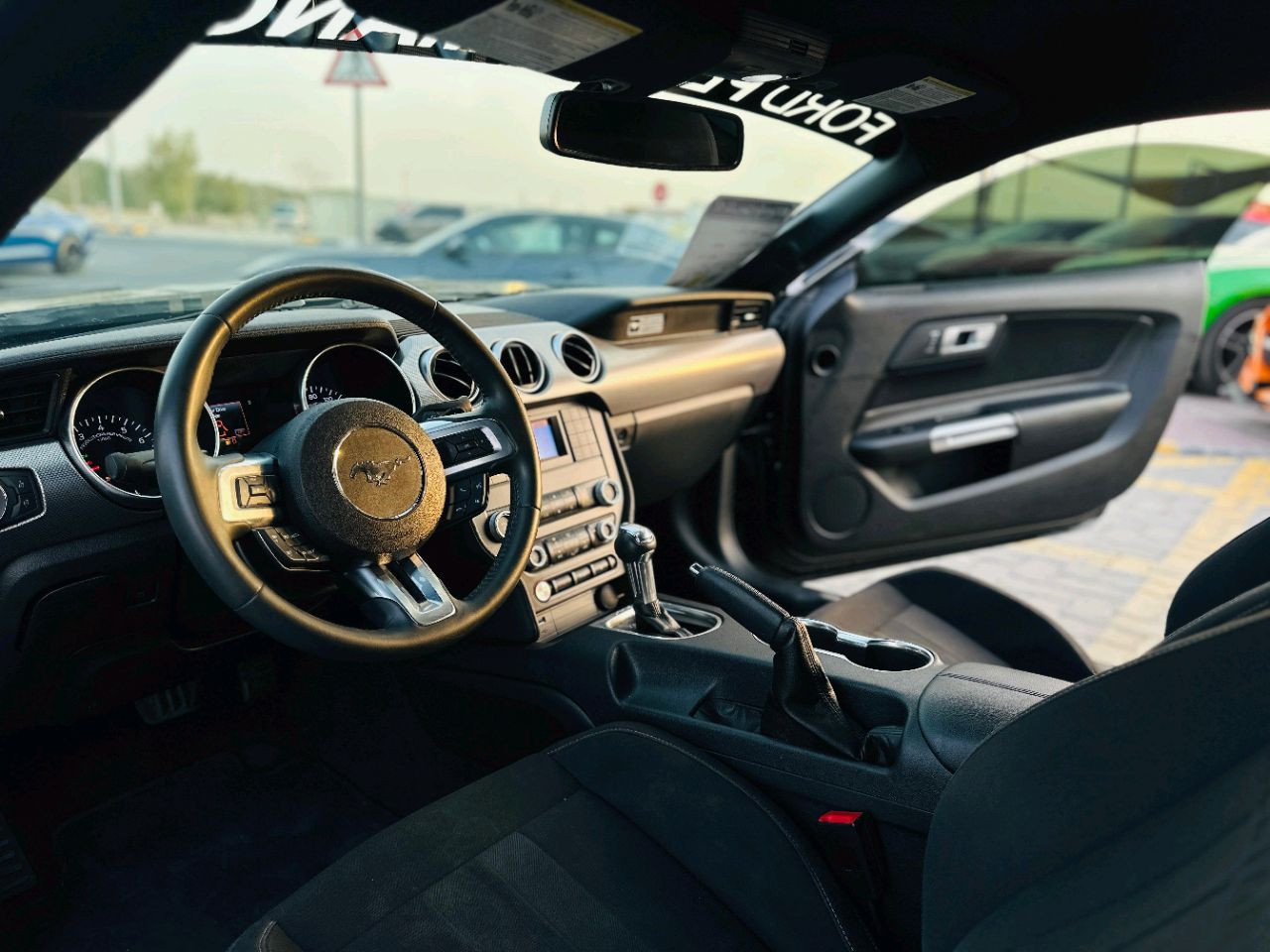 Ford Mustang - Image 10