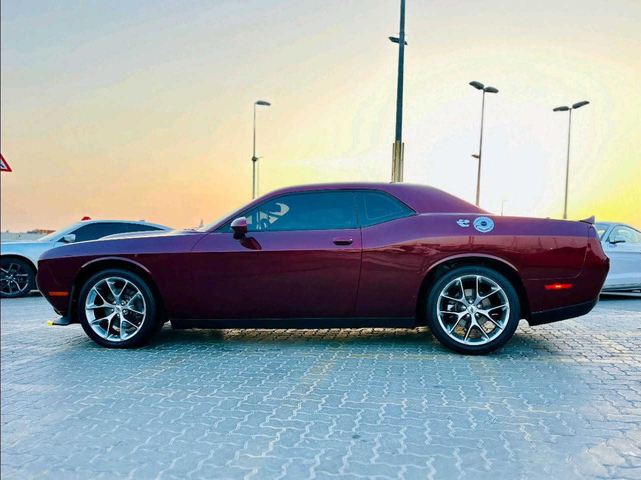 Dodge Challenger - Image 5