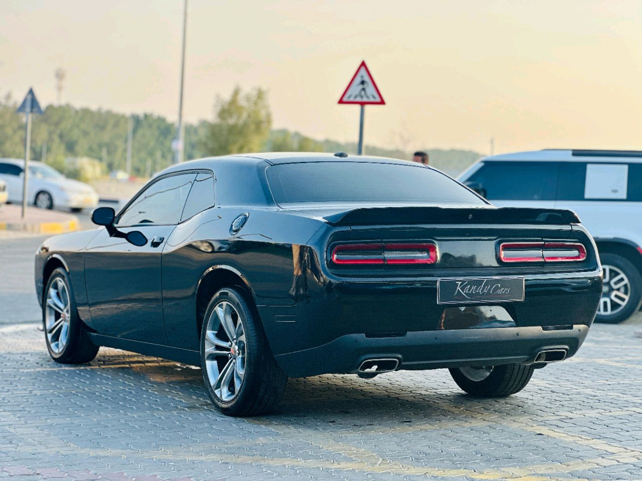 Dodge Challenger - Image 8