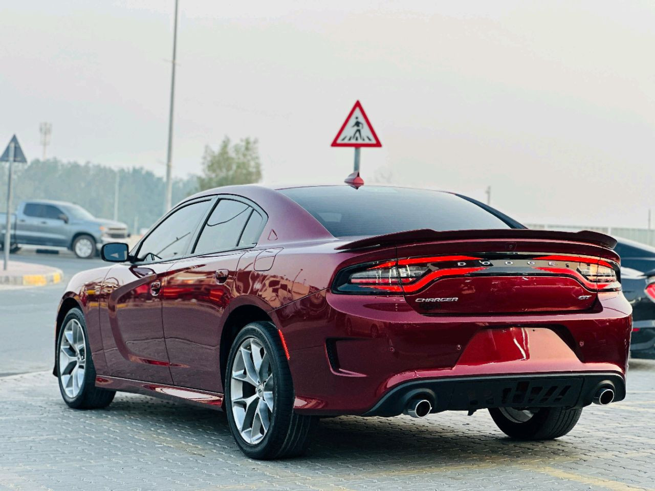Dodge Charger - Image 15