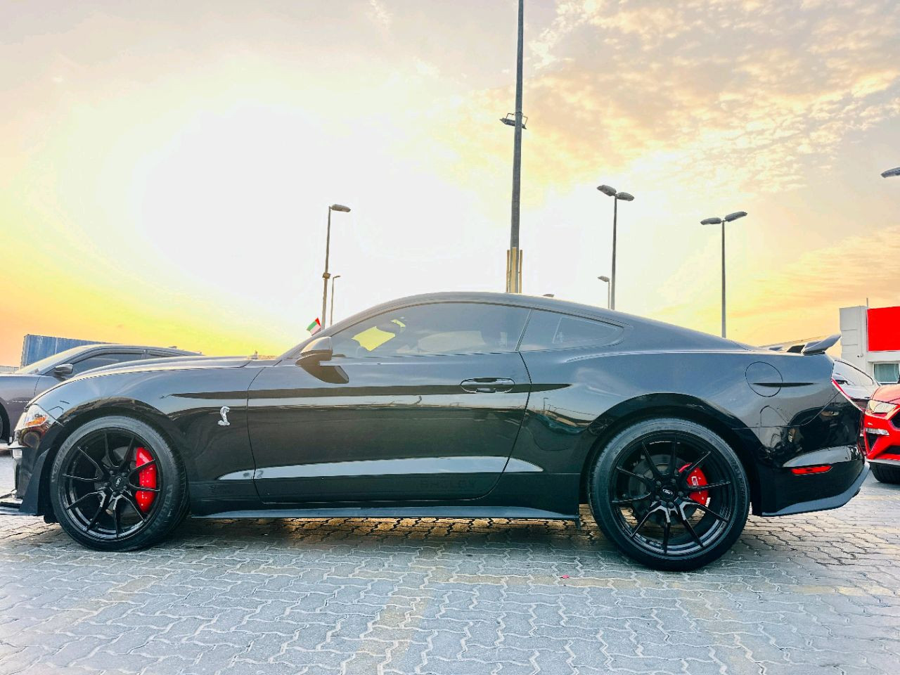 Ford Mustang - Image 8