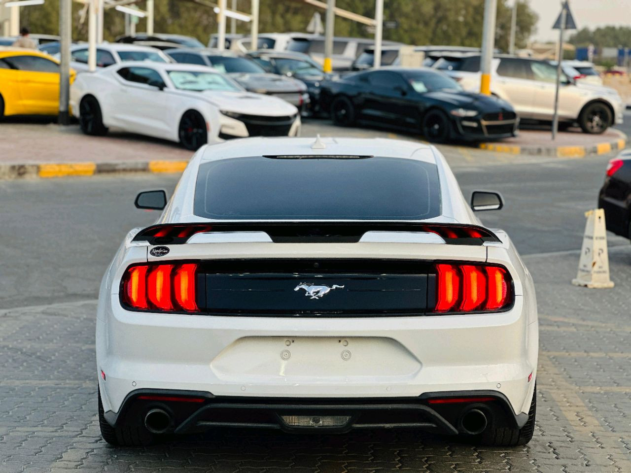 Ford Mustang - Image 7