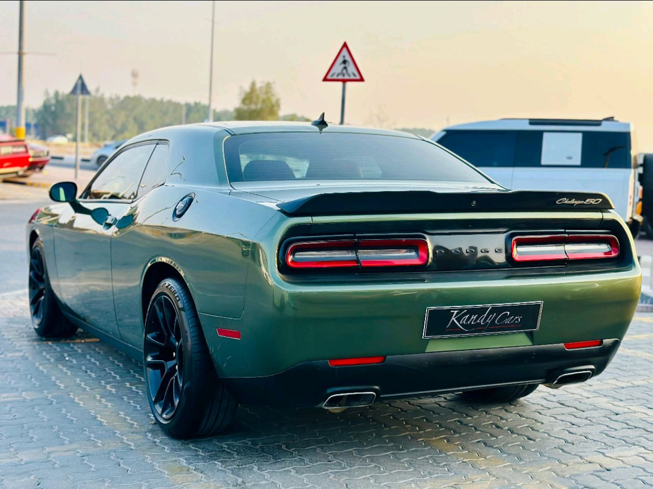 Dodge Challenger - Image 8