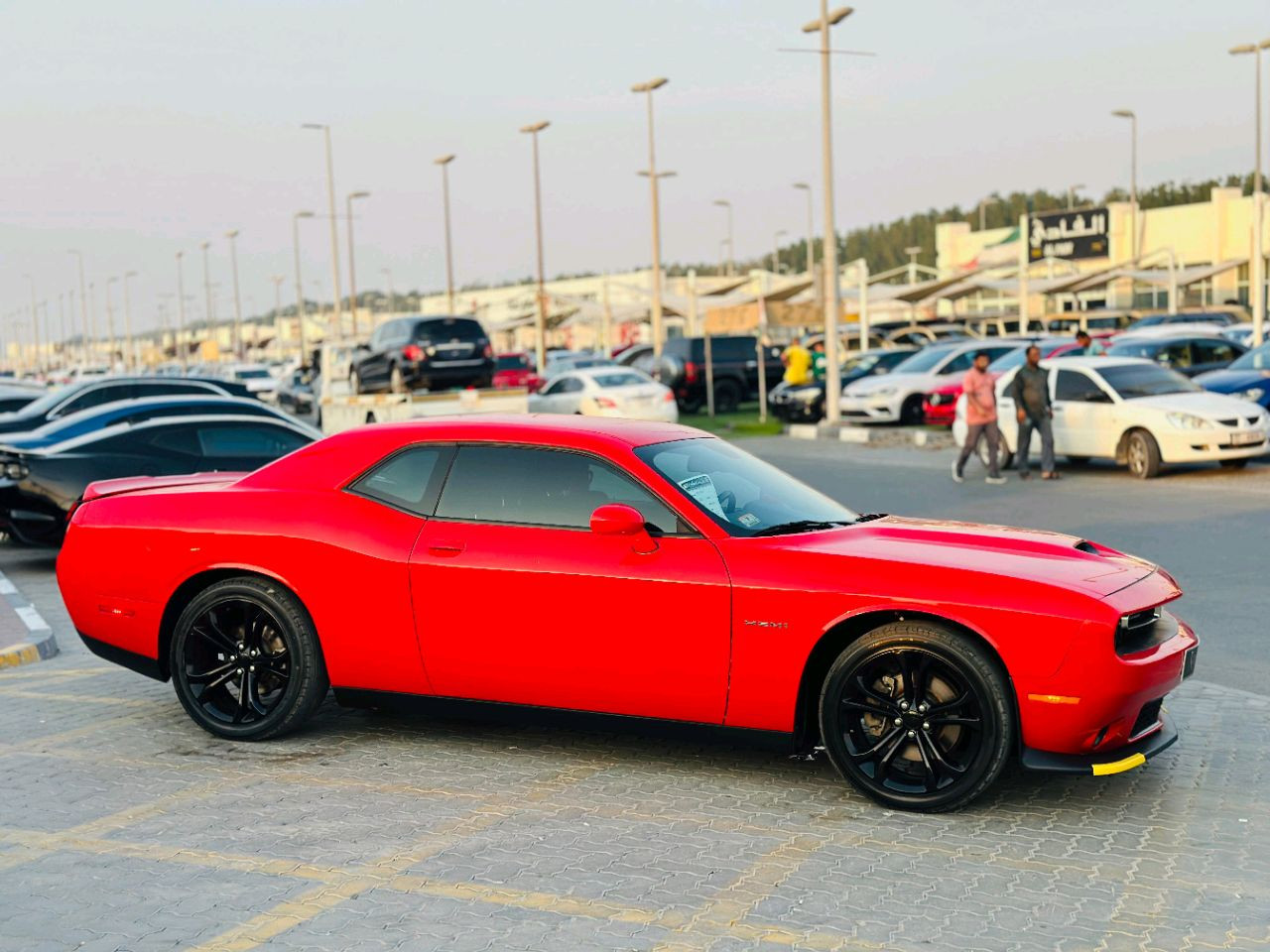Dodge Challenger - Image 5