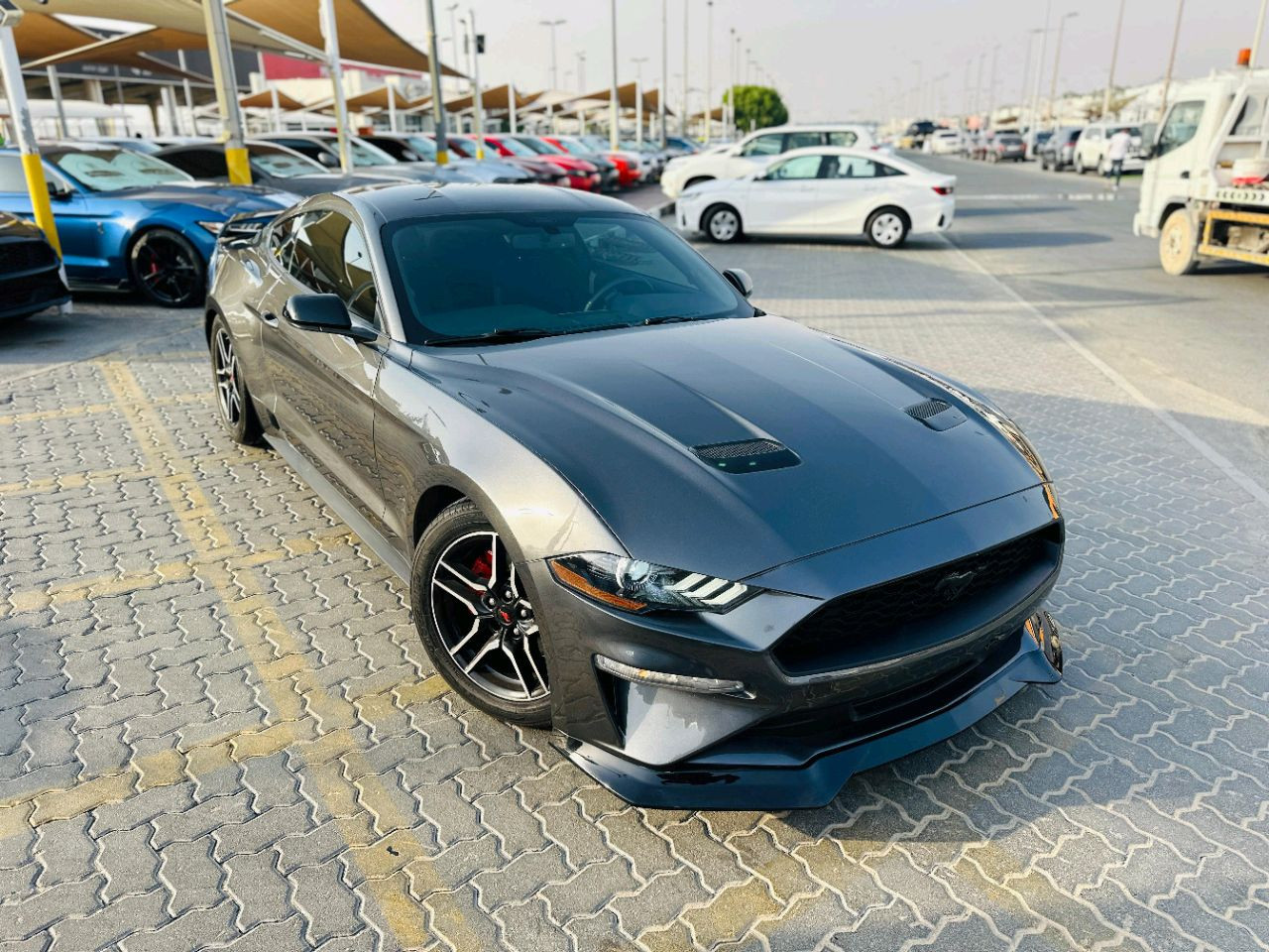 Ford Mustang - Image 5