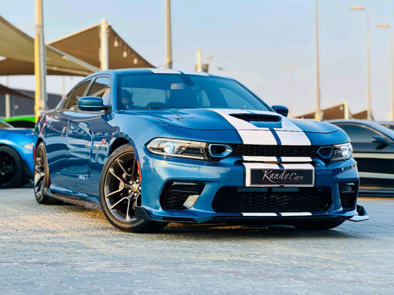 Dodge Charger - Image 11