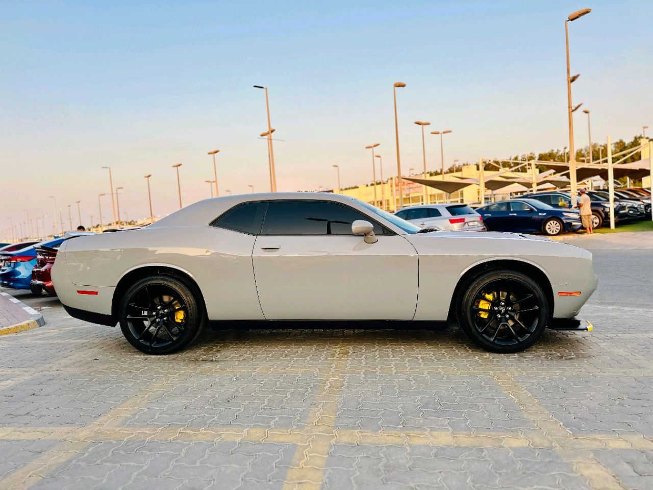 Dodge Challenger - Image 5