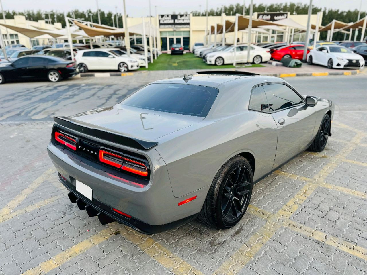 Dodge Challenger - Image 6