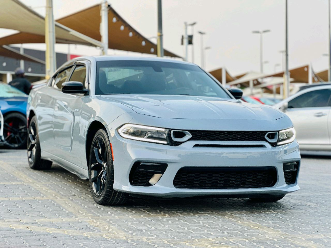 Dodge Charger - Image 10