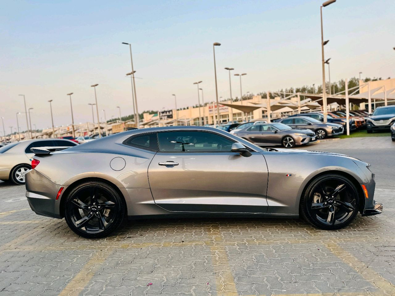 Chevrolet Camaro - Image 5