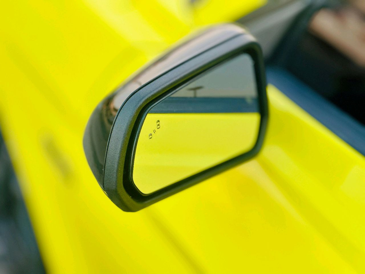 Ford Mustang - Image 10
