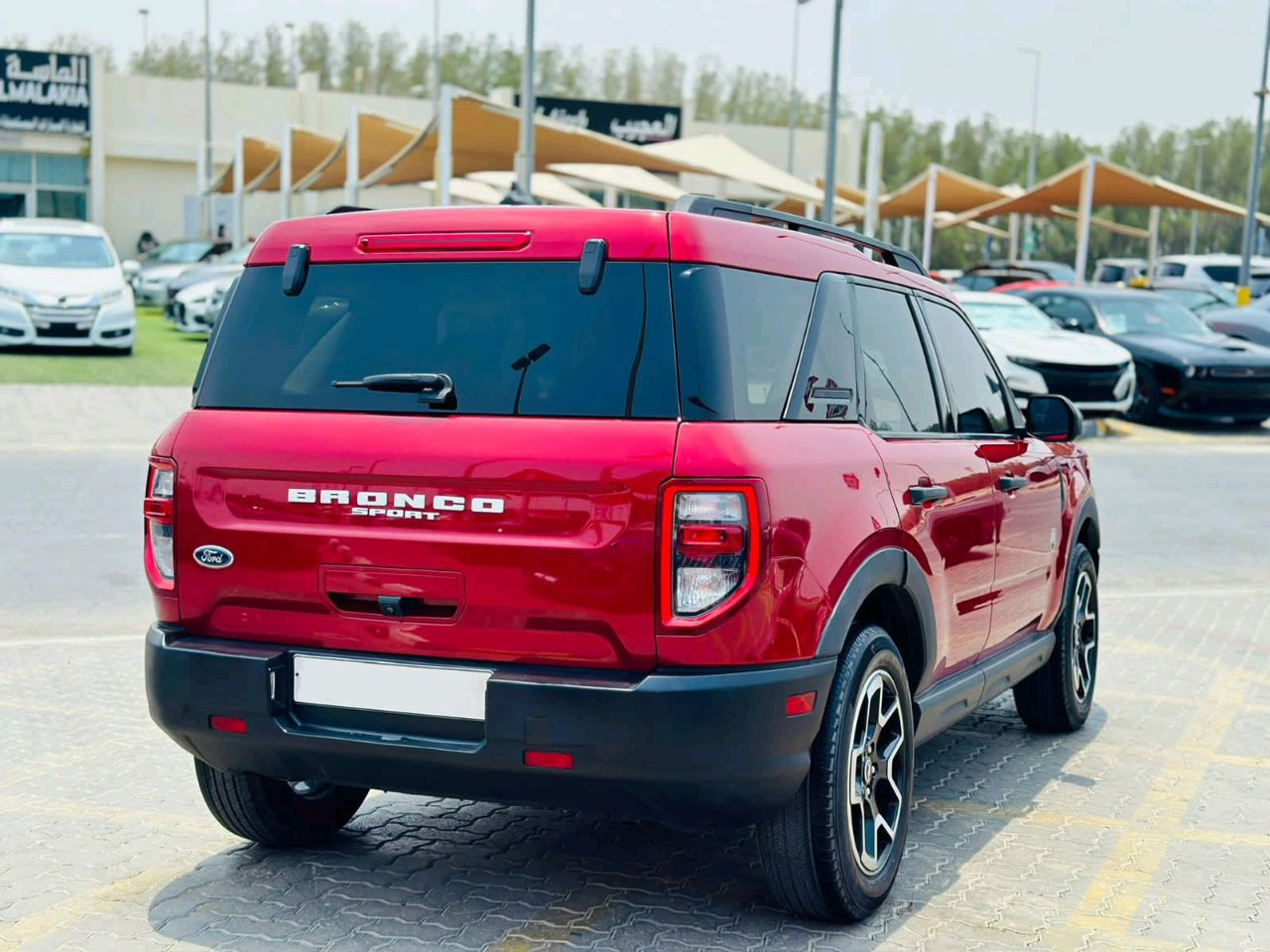 Ford Bronco - Image 5