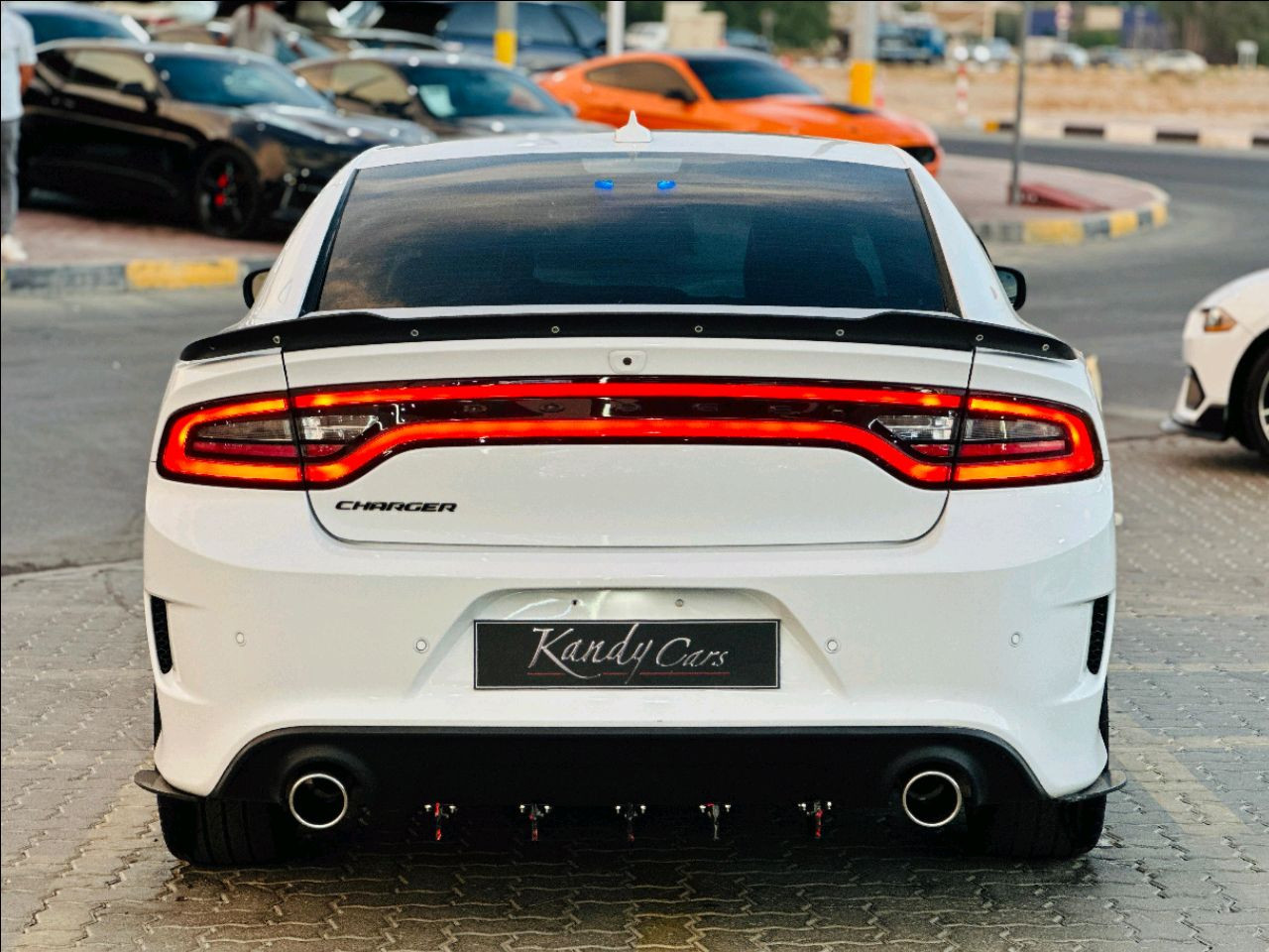 Dodge Charger - Image 7