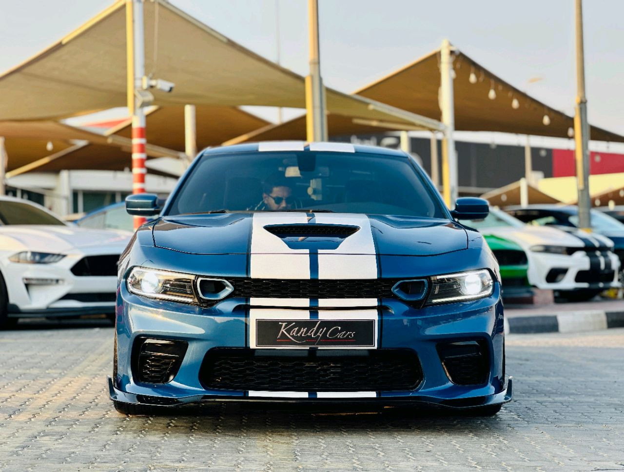 Dodge Charger - Image 10