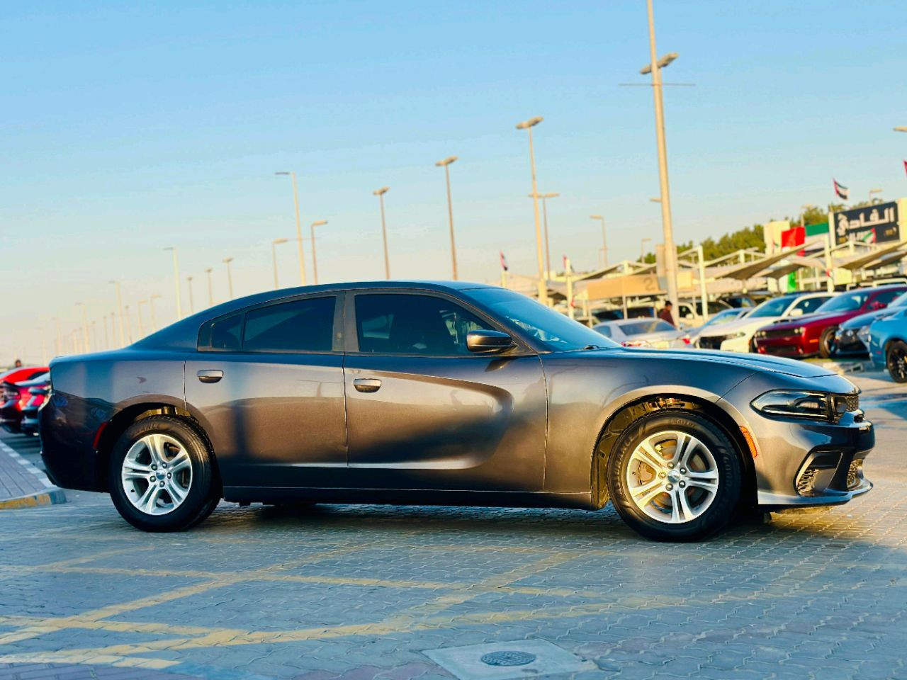 Dodge Charger - Image 5