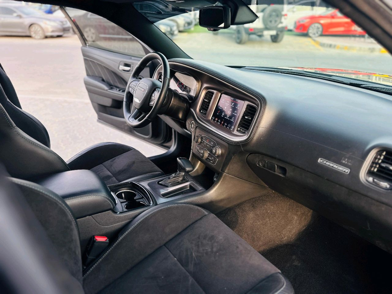 Dodge Charger - Image 12