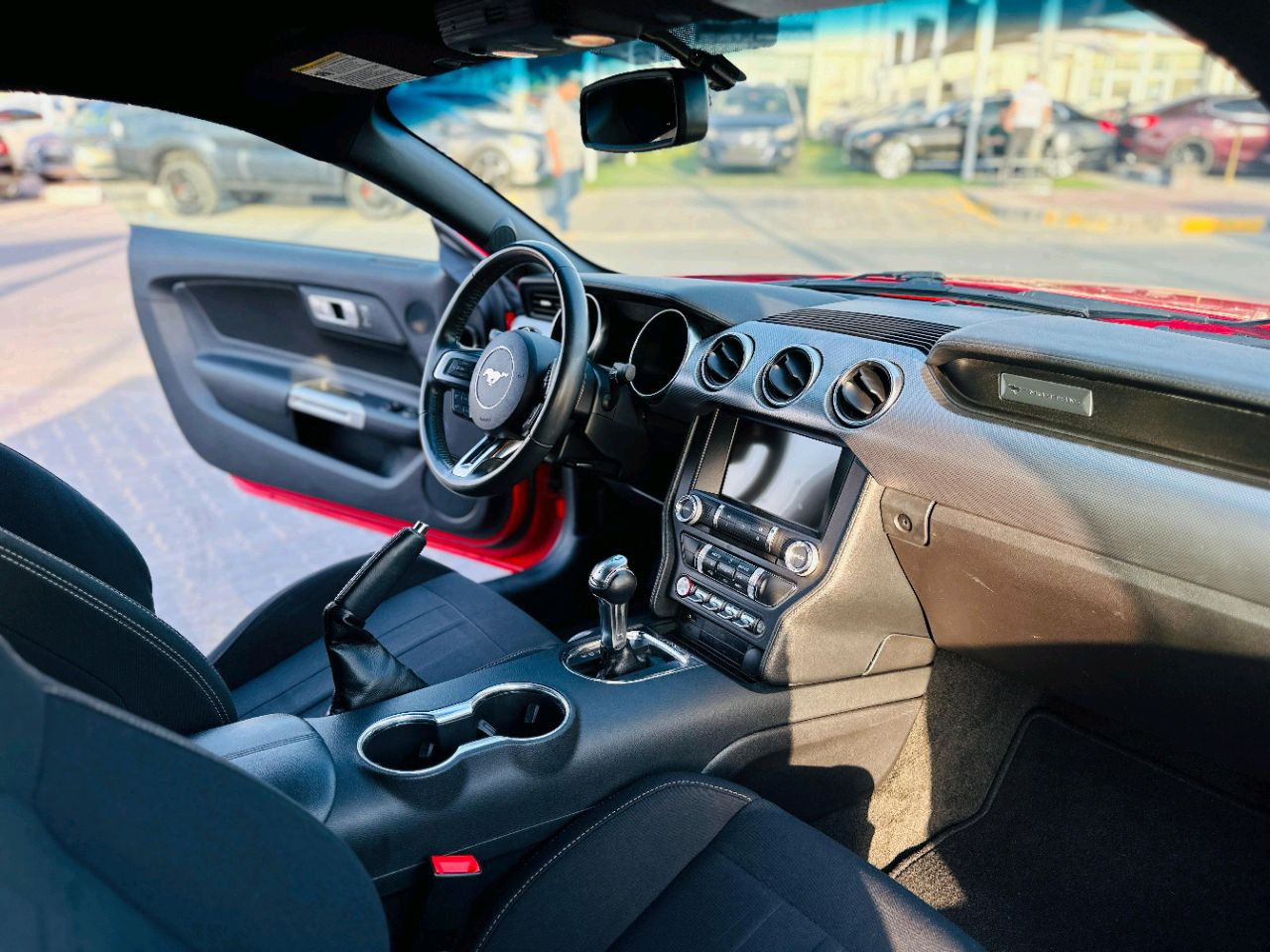 Ford Mustang - Image 7
