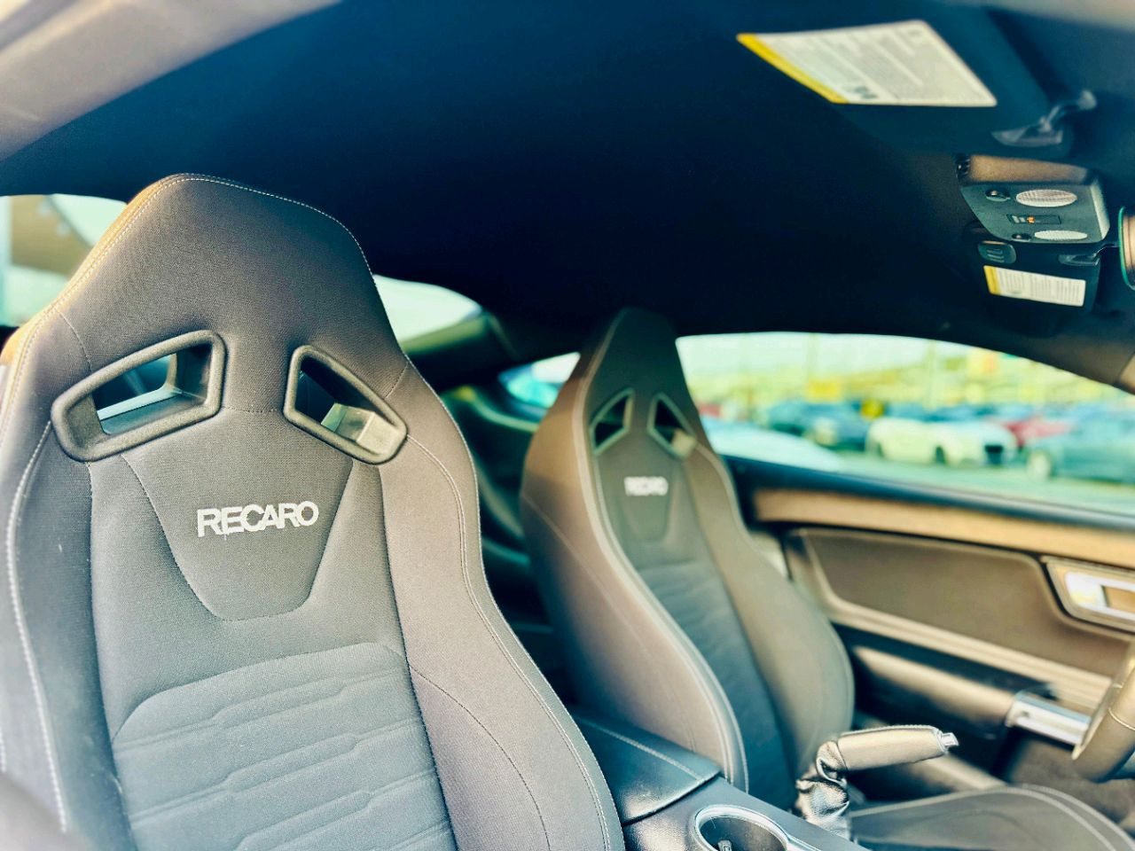 Ford Mustang - Image 11