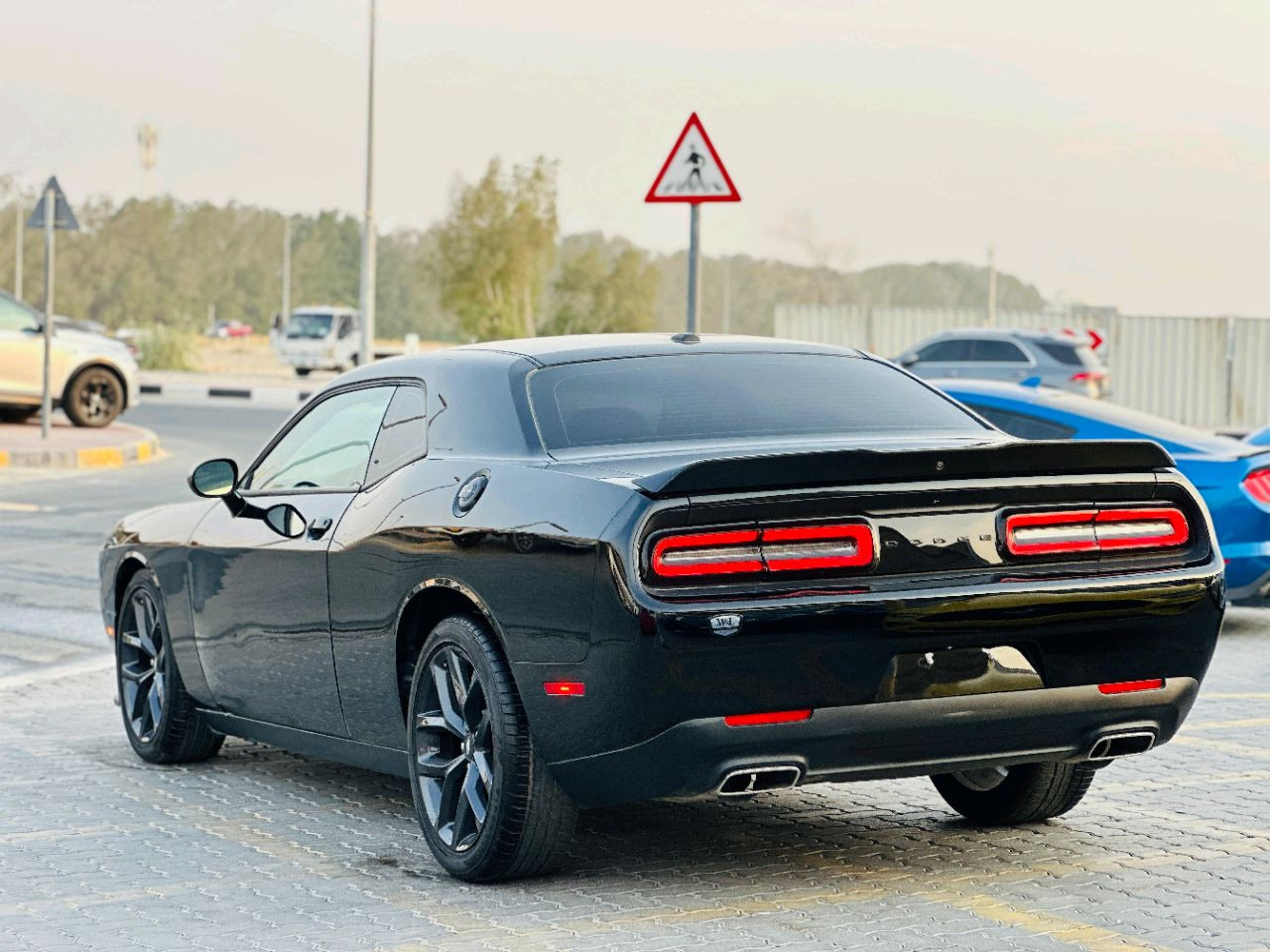 Dodge Challenger - Image 8