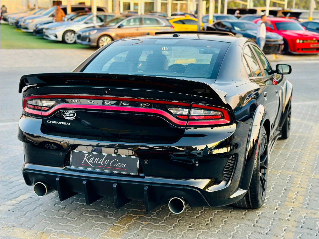 Dodge Charger - Image 7
