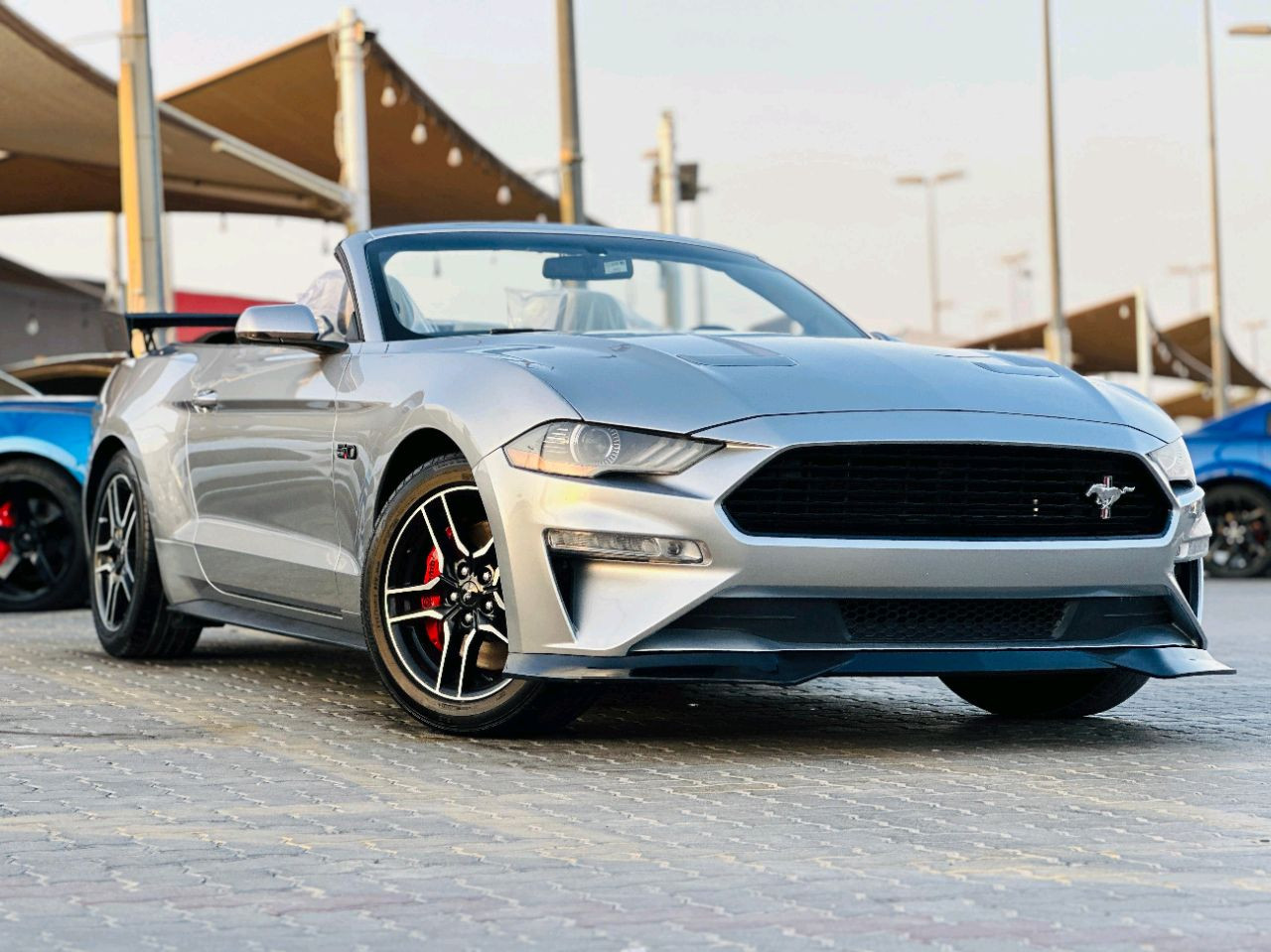 Ford Mustang - Image 4