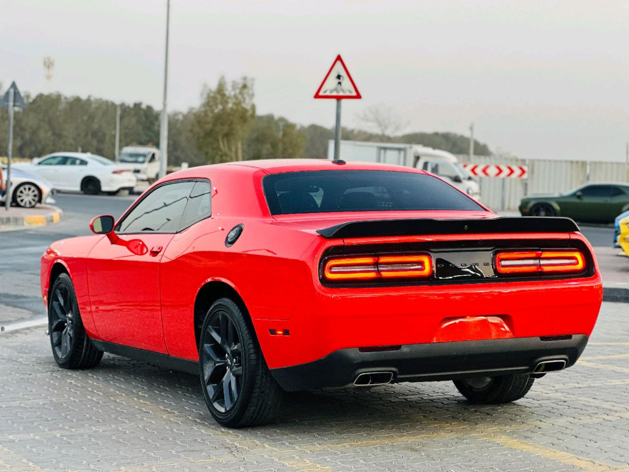 Dodge Challenger - Image 14